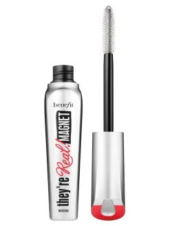 Hot benefit Tar Magnet Mascara N° 65 black